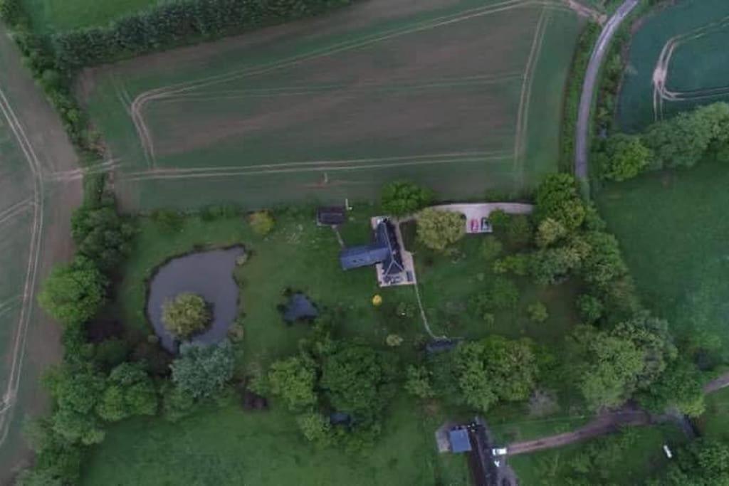 エペーニュ Domaine Du Bois L'Abbeヴィラ エクステリア 写真